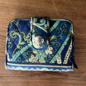 Vera Bradley wallet gently used